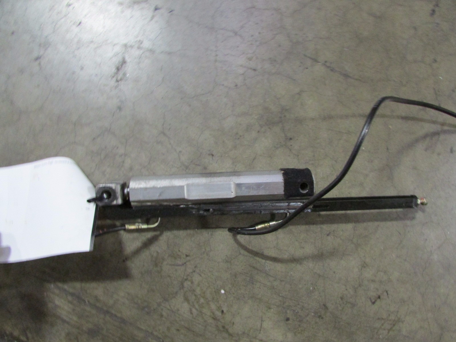 Ferrari F430, 360, RH, Right Convertible Top Lift, Main Cylinder, P/N 66453900