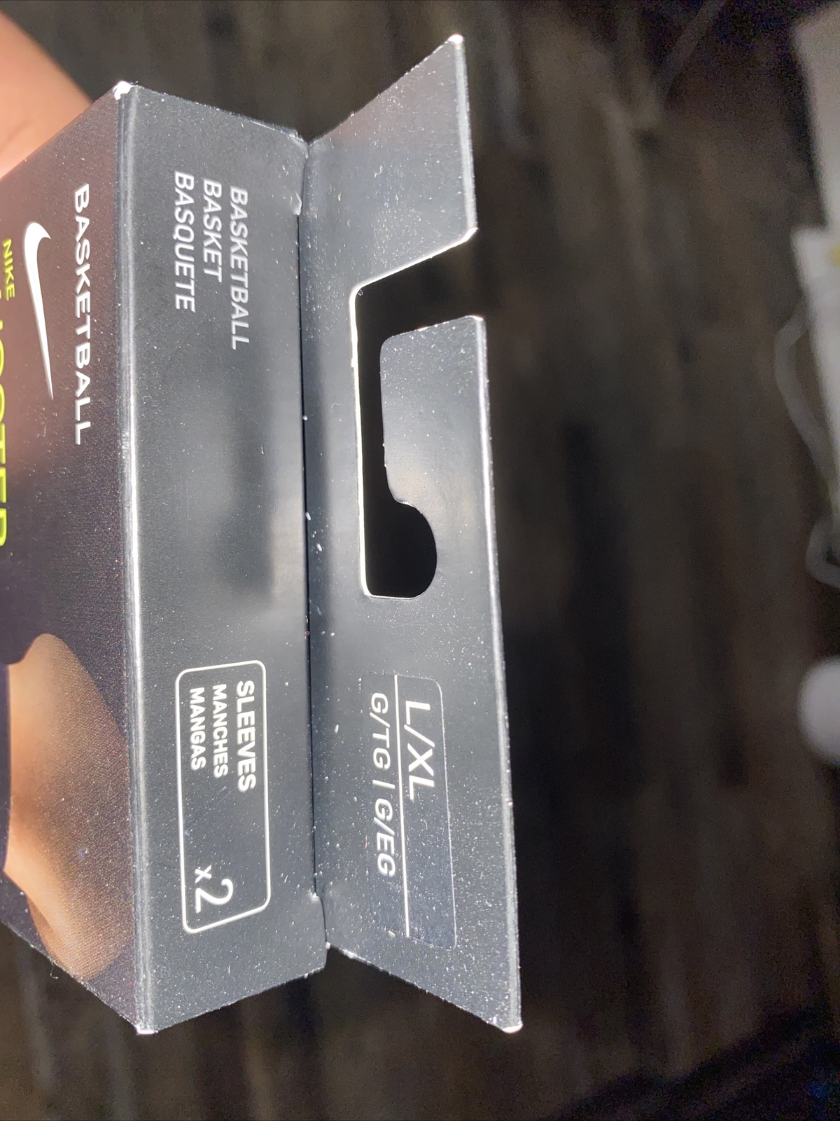 supreme NBA shooter sleeve L/XL