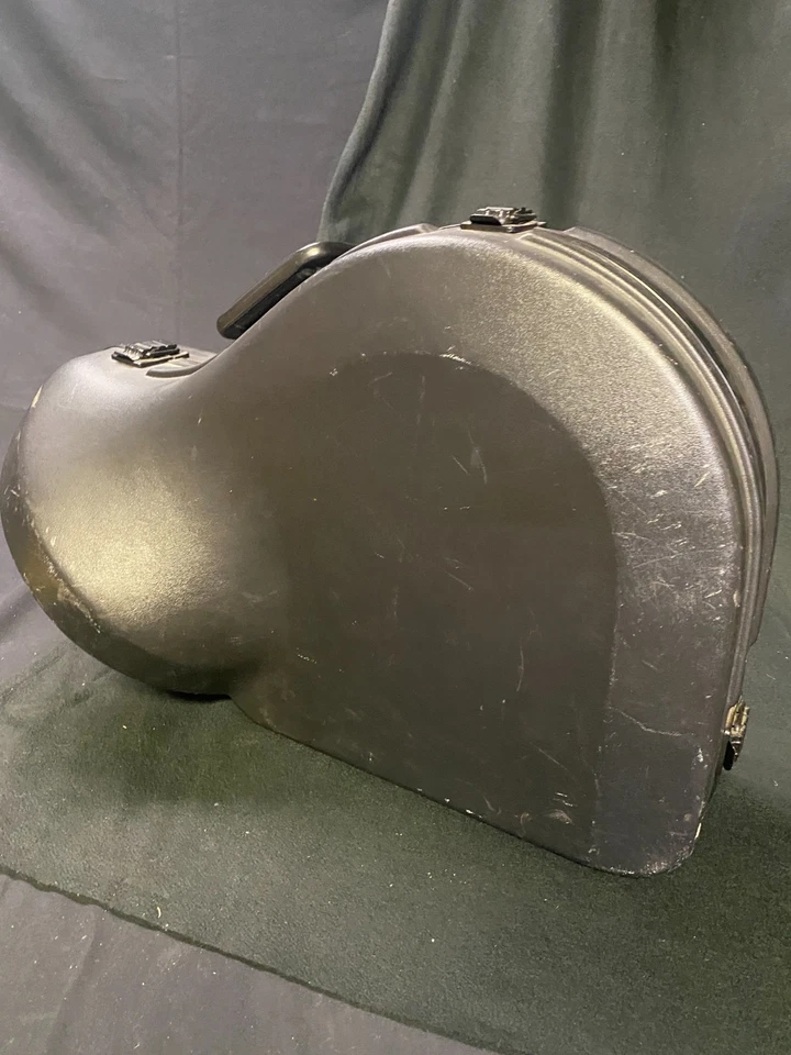 Cuerno Francés ESTUDIANTE DE BACH EN EXCELENTE ESTADO USADO Serie #976094 Foto 3 de 4