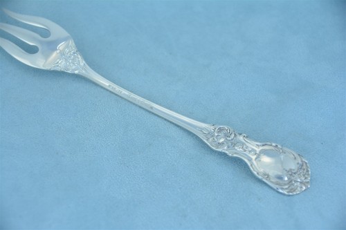 Reed & Barton Francis I Sterling 5-7/8" Pickle Olive Fork New Mark No Monogram - Picture 6 of 7