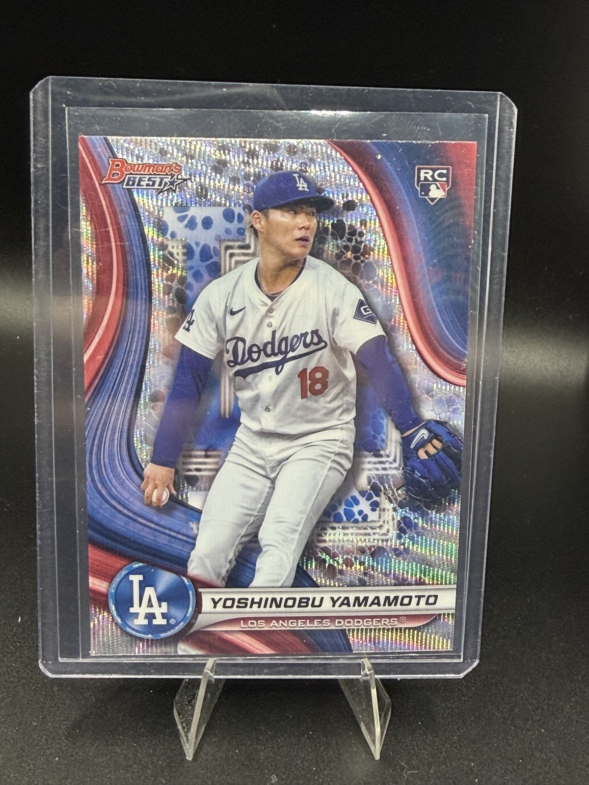 2024 Bowman's Best - Yoshinobu Yamamoto #34 Wave Refractor (RC)