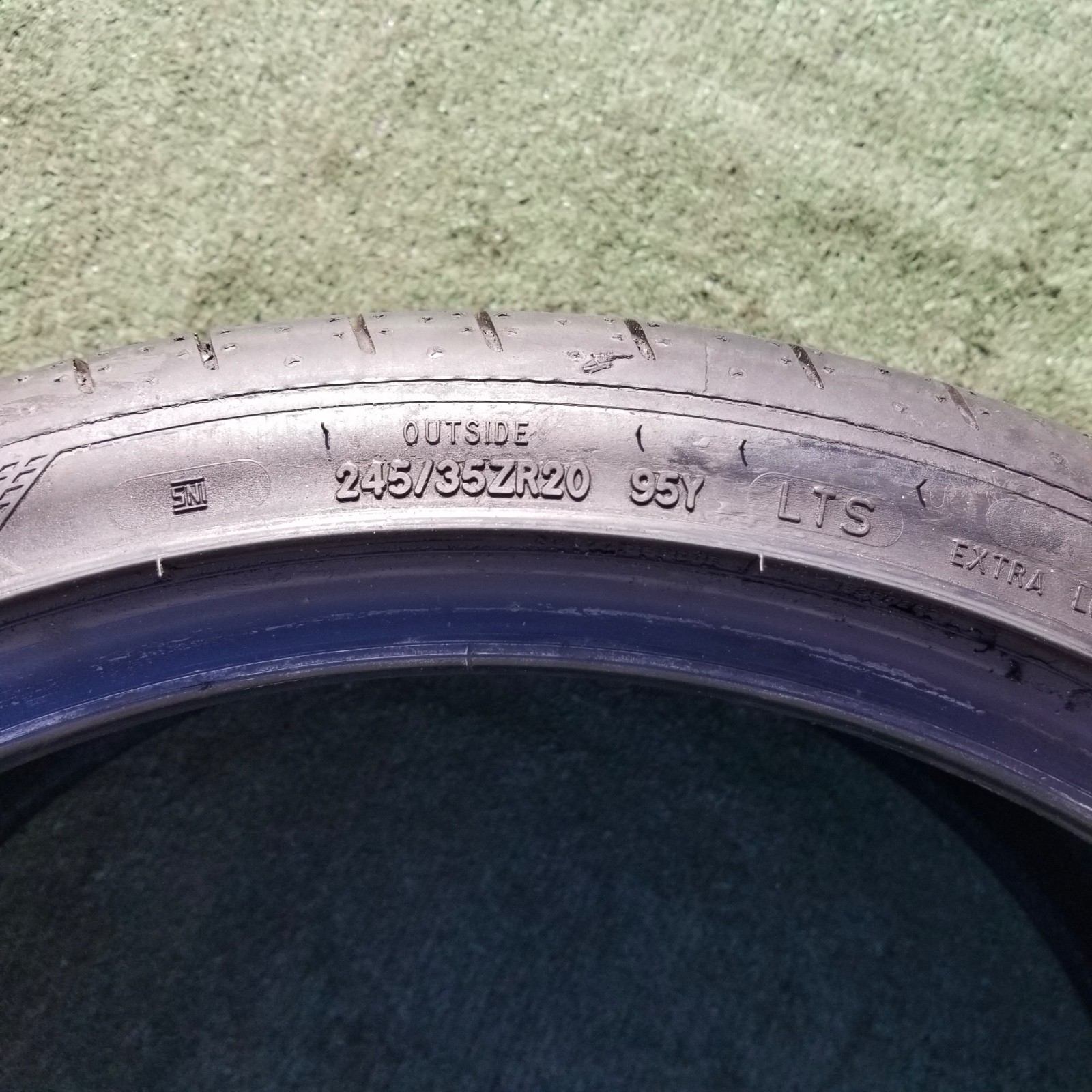 245/35R20 Goodyear Eagle F1 SuperSport Tires 245/35ZR20 95Y Lotus LTS 95% Tread