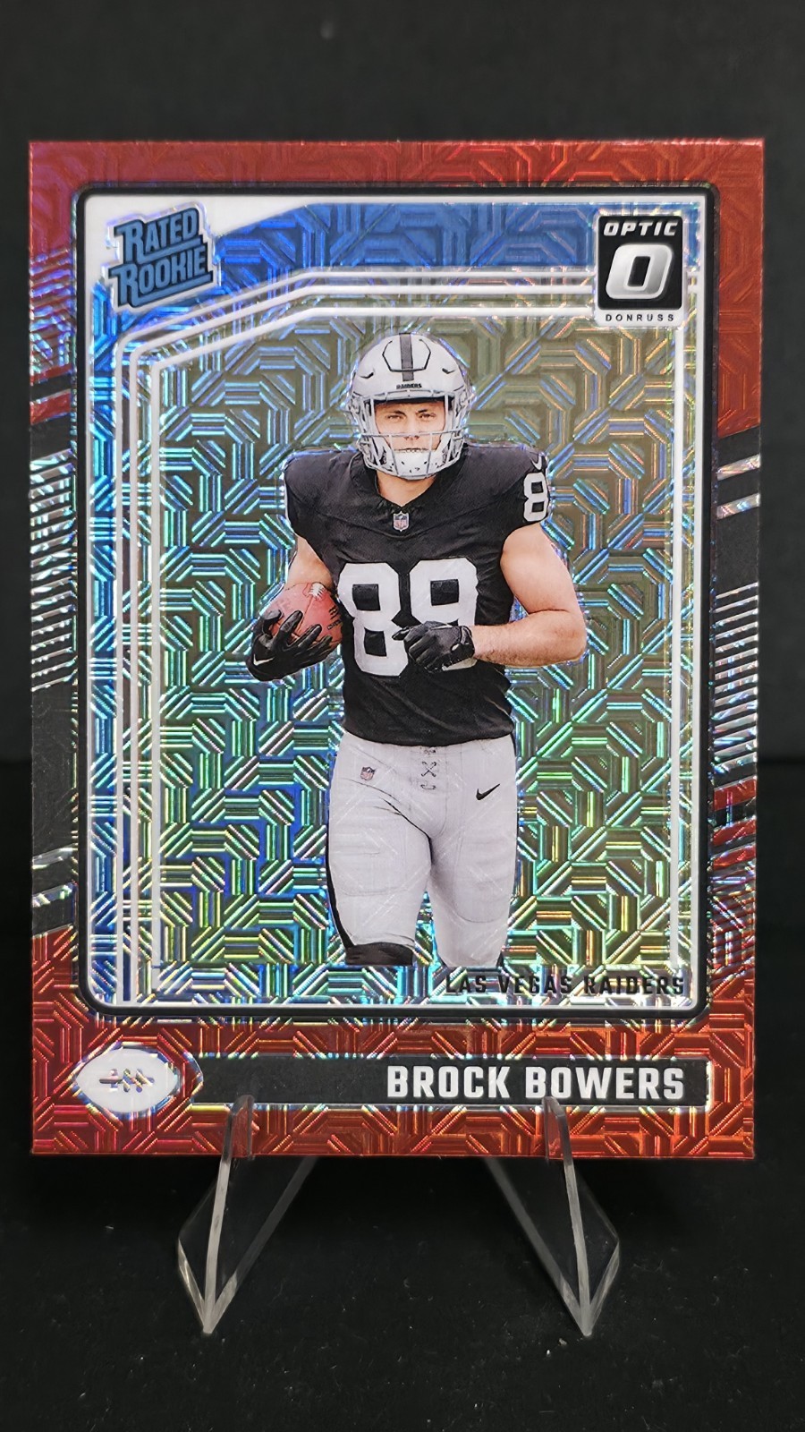 2024 Panini Donruss Optic - Rated Rookie Brock Bowers #215 Red Mojo Prizm (RC)