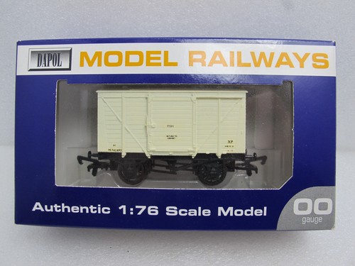 Dapol 006 unlackiert 1 Tür Ven Van - Fisch Aufkleber - Spurweite OO - verpackt - (3065) | Condition: Used
