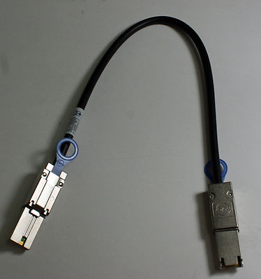2x HP 407344-001 external Mini-SAS 4x cable SFF-8088 14'' / 0.5 meter AJ832-87901