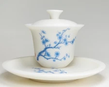 Unglazed plum blossom round-mouthed covered bowl (Zhuyunjian)
