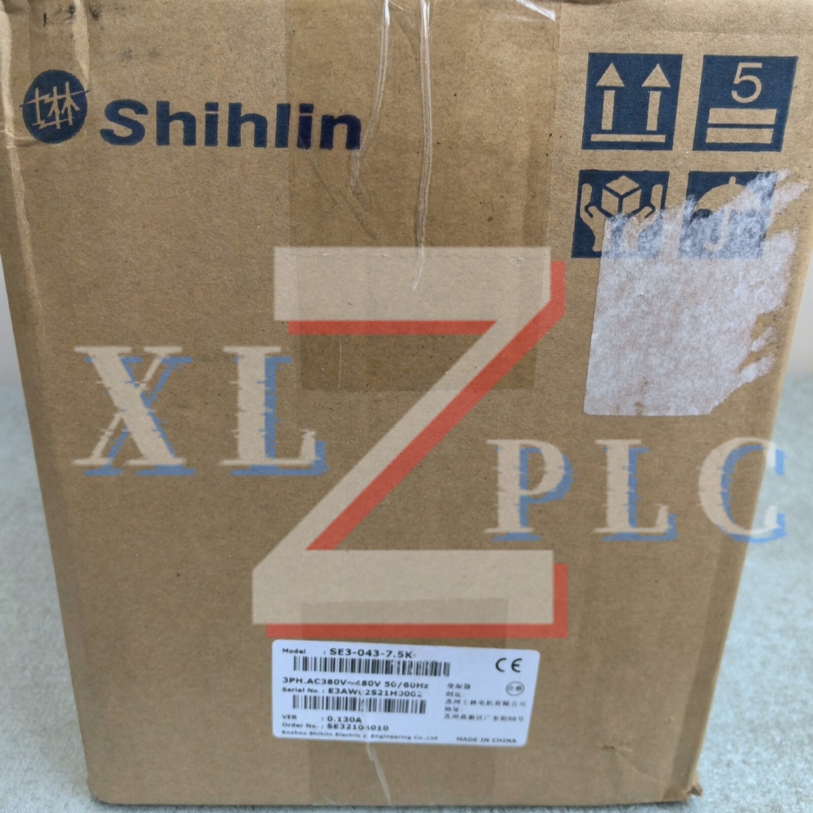 1PCS New shihlin SE3-043-7.5K Frequency converter In Box*