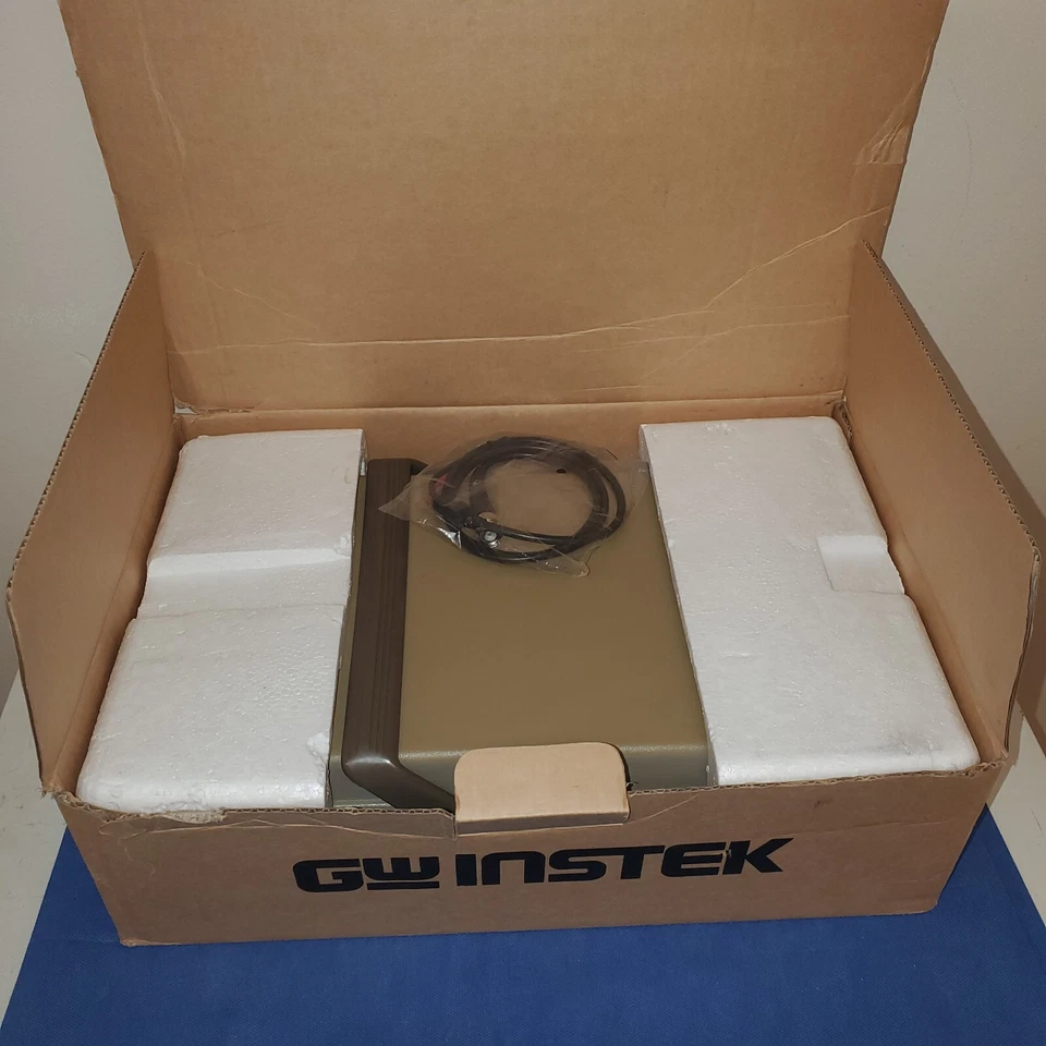 GW Instek GFG-8020H 2MHz Function Generator –Boxed, Fast Shipping - Image 2 of 4