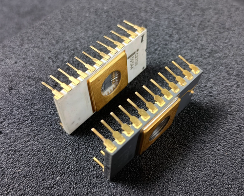 Qty 2: Rare collectible Intel C2708 EPROMs (One white + One Purple Ceramic) - Picture 7 of 7