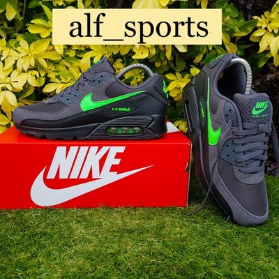  Neu mit Karton & Original Nike  Air Max 90 Turnschuhe in Anthrazit & Grün UK Größe 8
