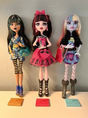 Mattel Monster High Picture Day   Cleo Draculaura und Abbey 3er Pack  