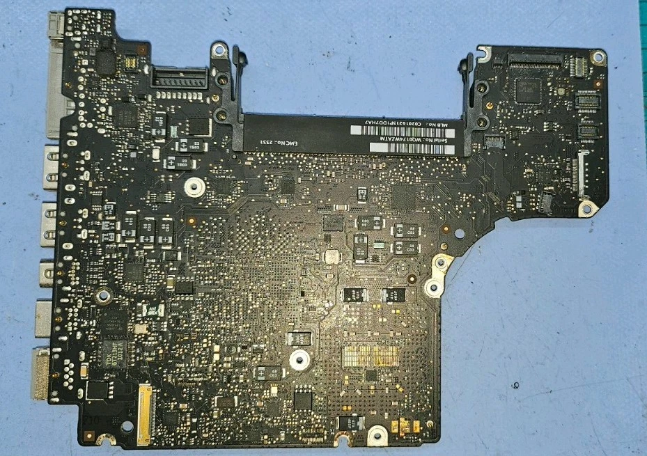 Apple MacBook Pro A1278 Late-2011 Motherboard EMC 2555 I5-2435M, photo 2 of 2
