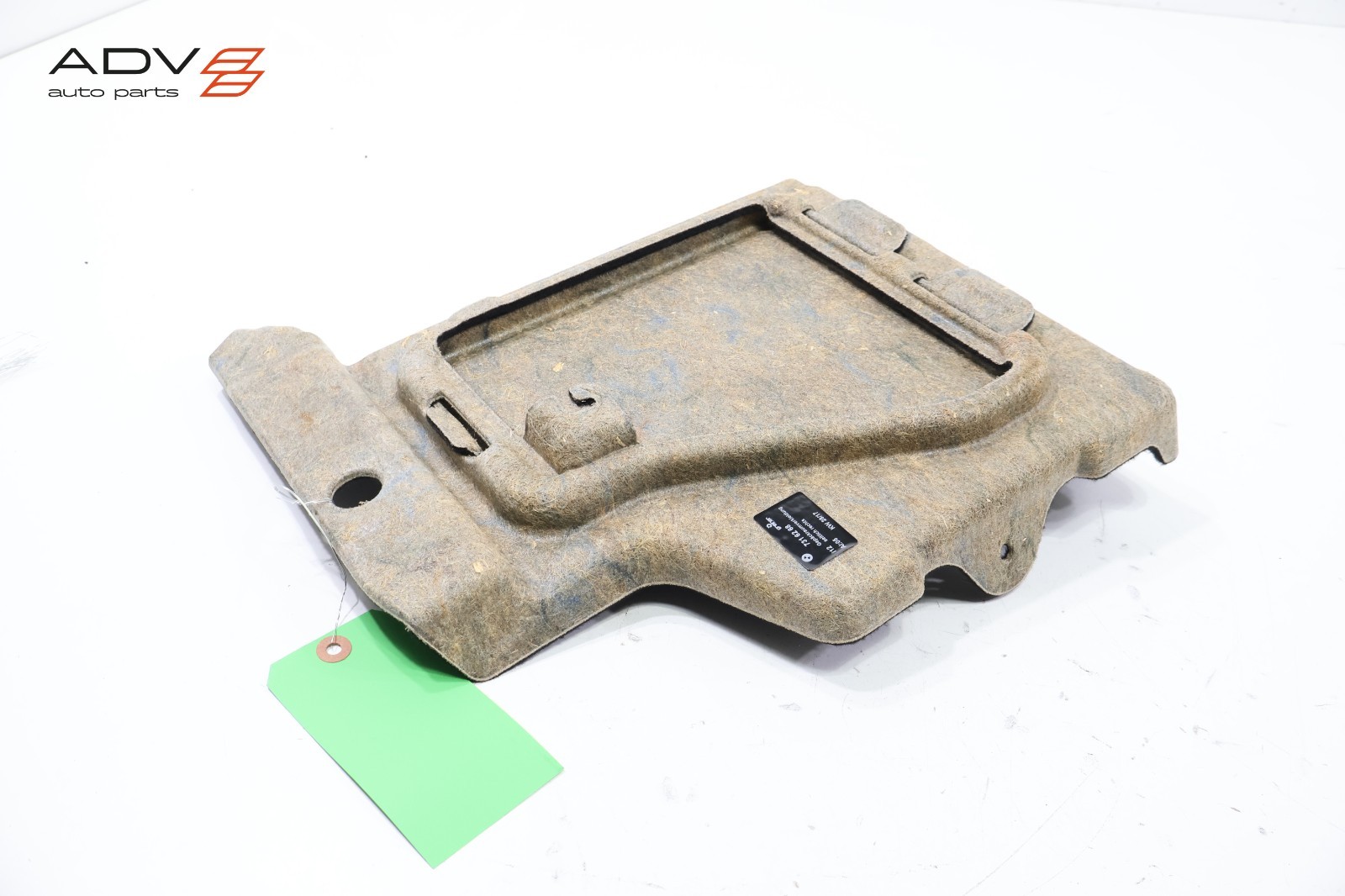 2014 - 2020 BMW i8 I12 TRUNK LUGGAGE COMPARTMENT RIGHT SIDE TRIM PANEL OEM