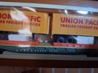 NOS(?) - TYCO HO Santa Fe TOFC Flatcar w/2 Union Pacific Piggyback Trailers — photo 3