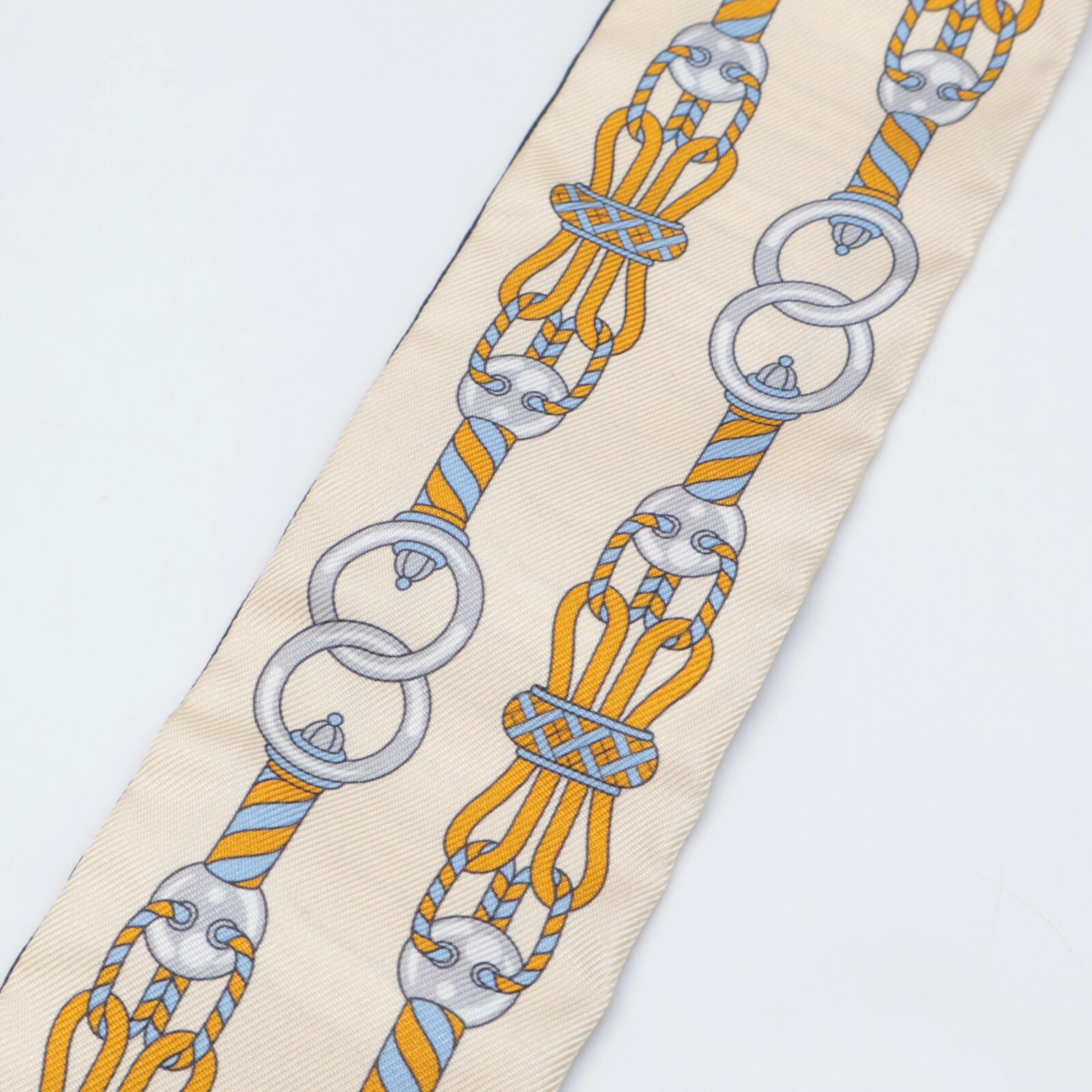 Hermes 063853S 06 Harnais en Rosace Harness Rose Window Silk Twilly Scarf r0_020 thumbnail 4