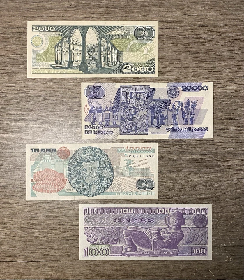 Colección de 4 Billetes de Pesos Mexicanos, 1982 - 1989 - Billetes Circulados Foto 2 de 2