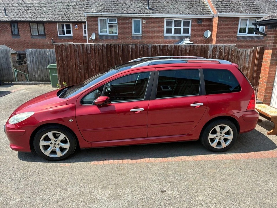 307 Peugeot Estate
