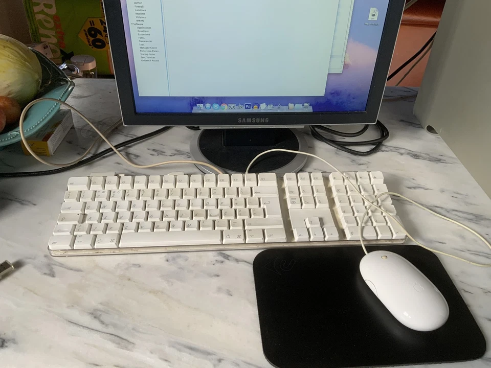 Apple Mac Pro "Eight Core" 3.0 (2,1) - Image 2 of 4