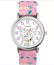 Timex® Peanuts- Snoopy & Woodstock, Floral Watch, TW2V77800JT, NEW IN BOX!!
