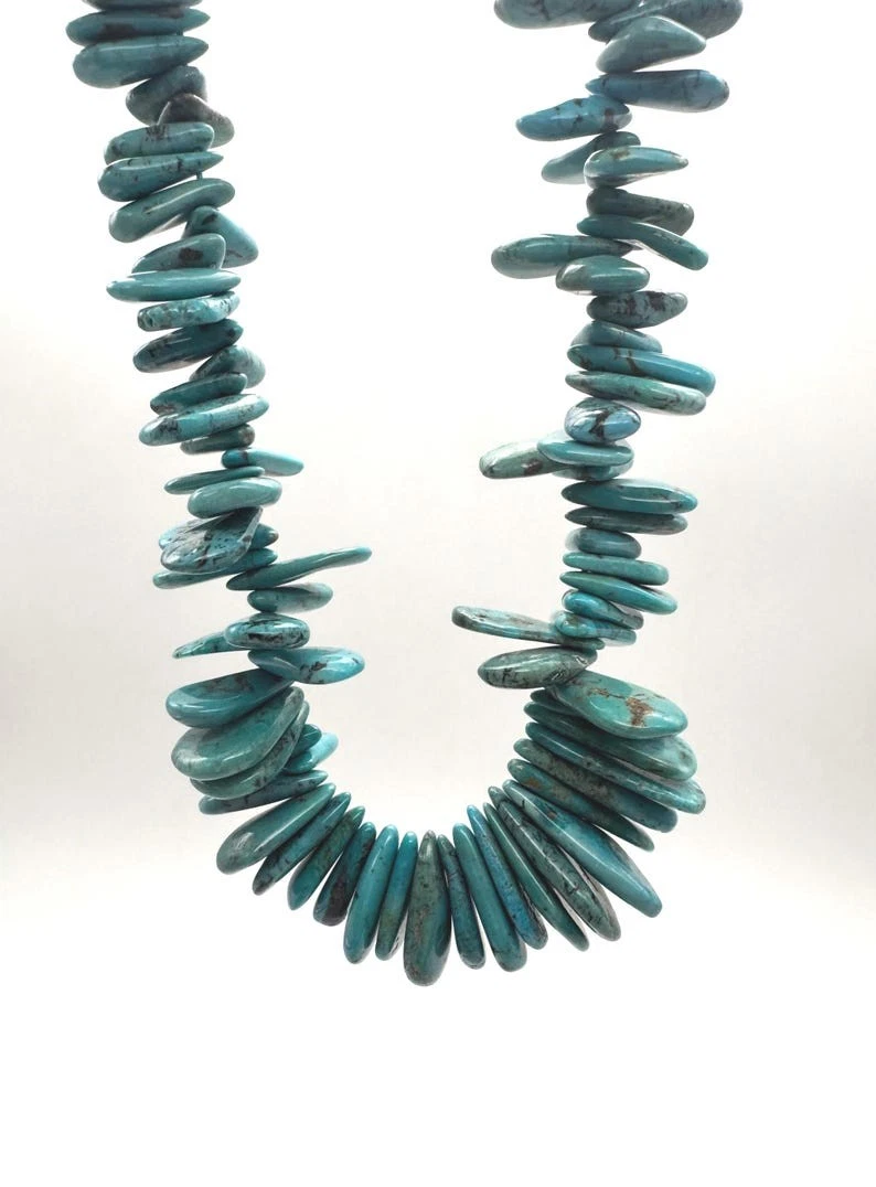 Natural Blue Kingman Turquoise Beads Graduated Flat Slab Tear Gemstone PGS370-18