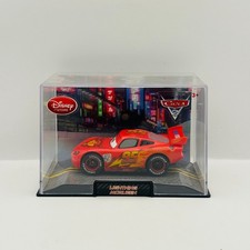 Coches Disney Pixar - WGP LIGHTNING MCQUEEN CARS 2 Disney Store - Diecast 1:43