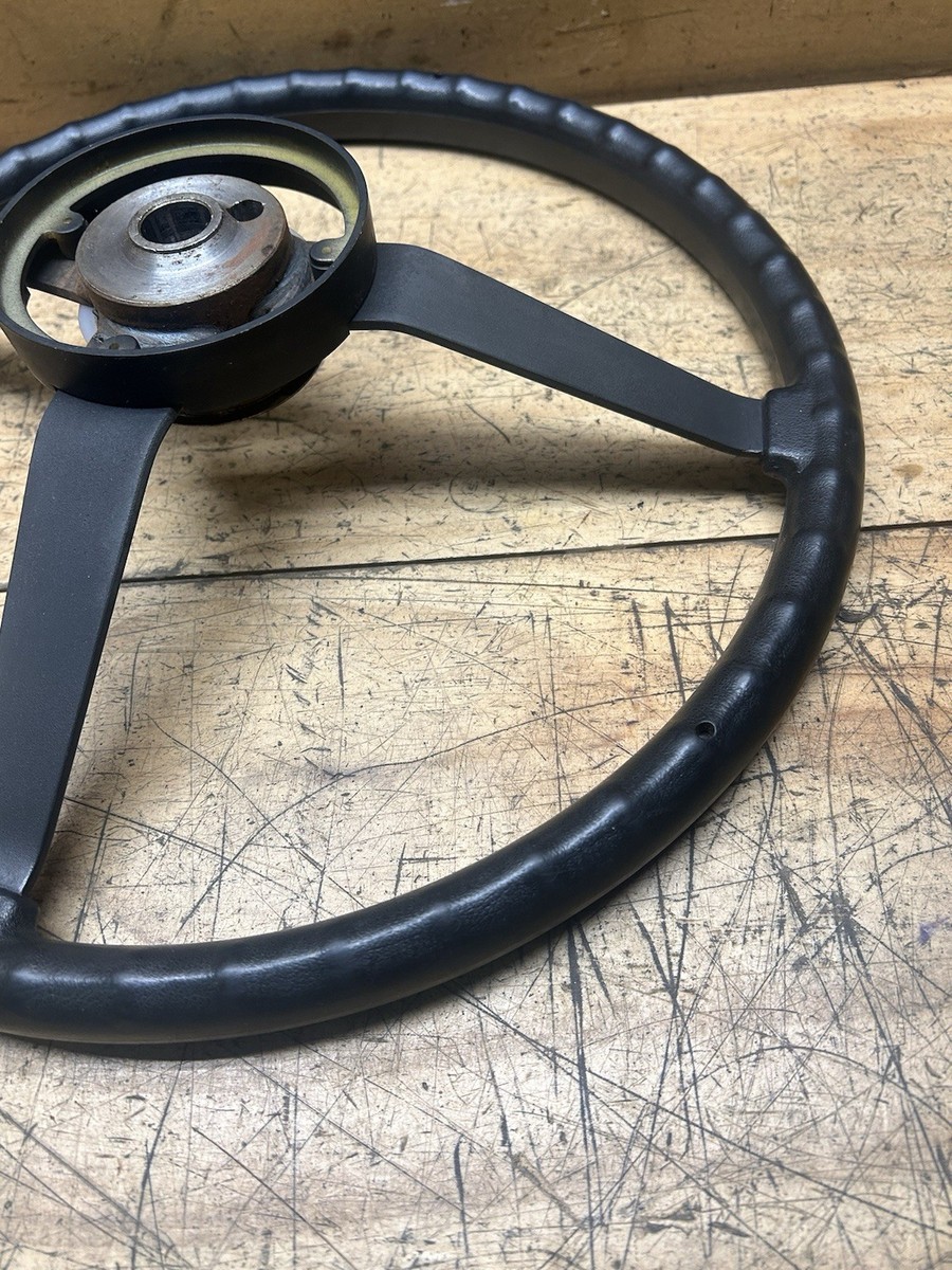 84-94 Jeep Cherokee XJ Comanche MJ OEM Steering Wheel Wrangler YJ