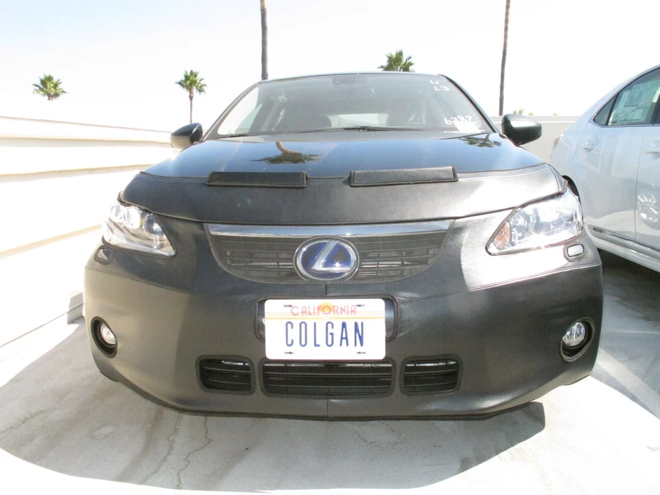 Sujetador con máscara frontal Colgan 2 piezas. Se adapta a Lexus CT200H 2011-2013 con matrícula Foto 2 de 3