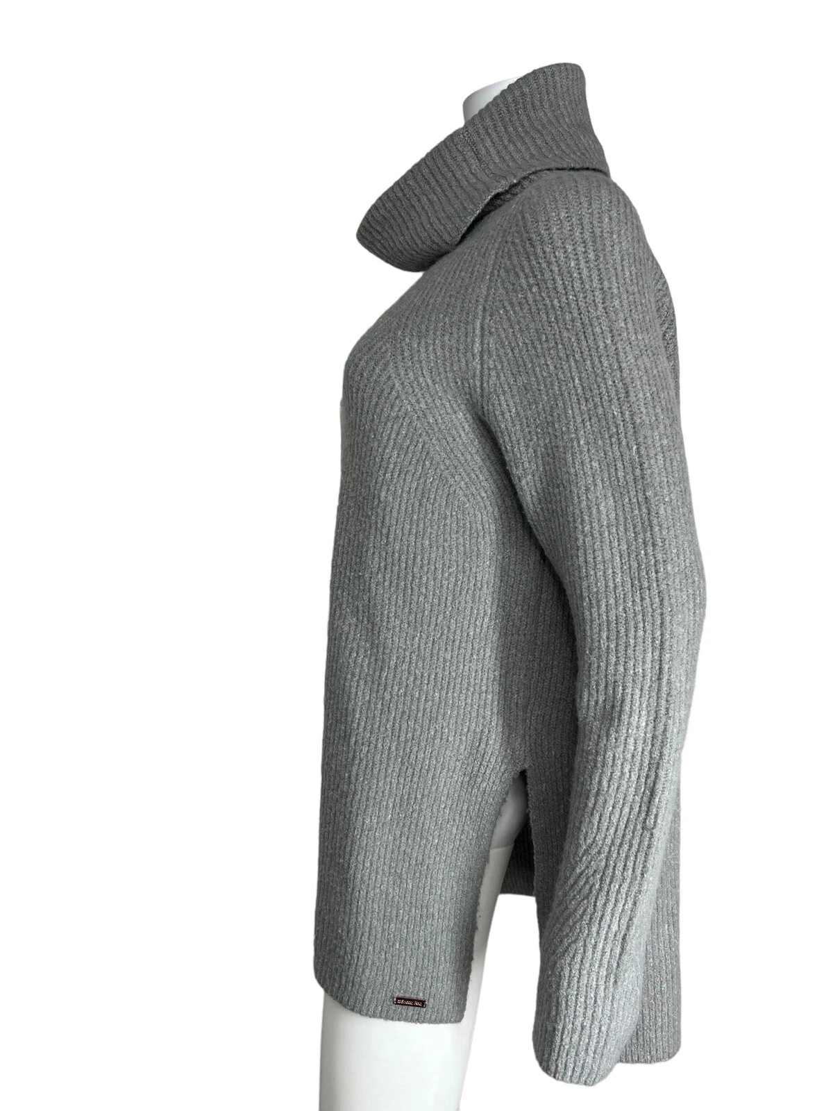 sweaty-betty shakti wool blend ribbed turtle neck vents sweater