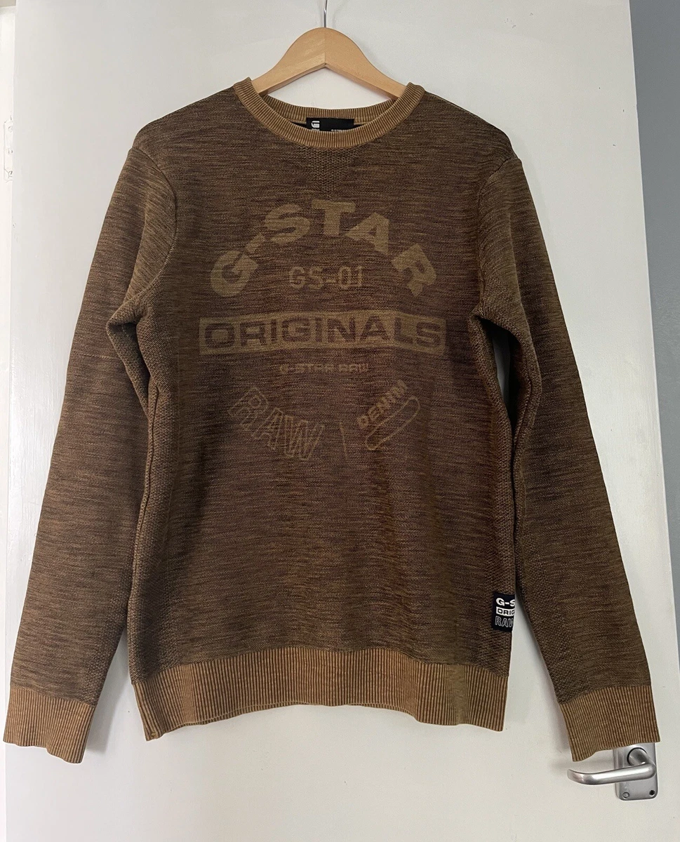 G on sale star out