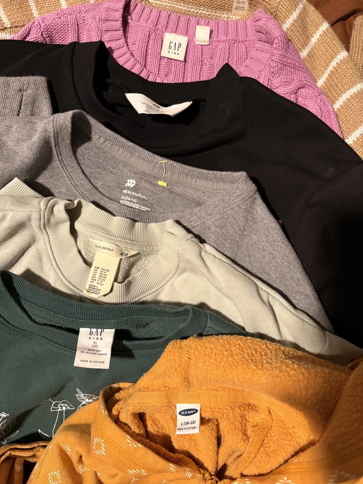 Set Of 9 Sweatshirts For Girls/Teen Size 10-12 Zara Gap Old Navy Cat&Jack Used - Image 2 of 3