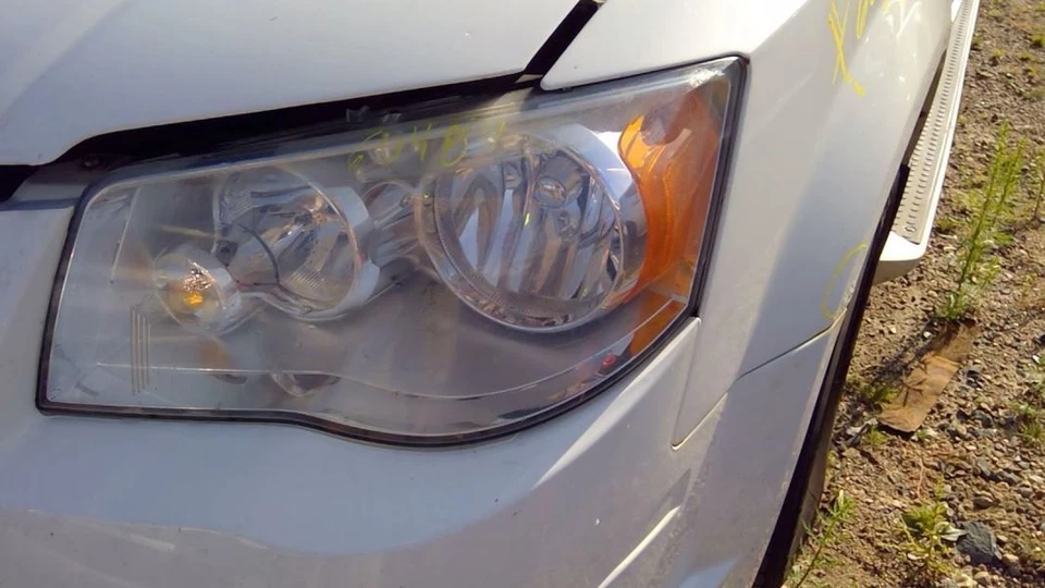 (LOCAL PICKUP ONLY) Fuel Tank Fits 08-20 CARAVAN 4306137 Foto 4 de 4