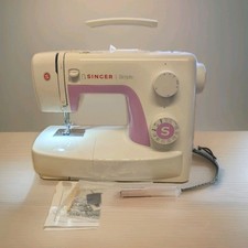 Singer Simple 3223 Electric Sewing Machine With Carry Case & Dust Cover Working.