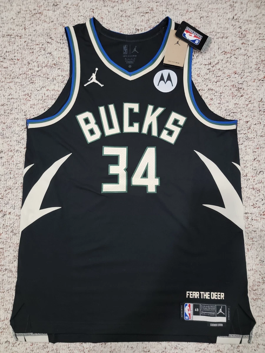 Jordan Milwaukee Bucks Men's Statement Swingman Jersey Giannis Antetokounmpo - Black