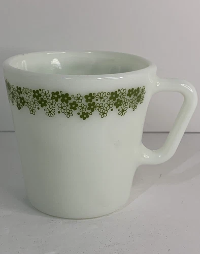 Pyrex Milk Glass Coffee Mug Green Flowers Spring Blossom Crazy Daisy Cup - EUC