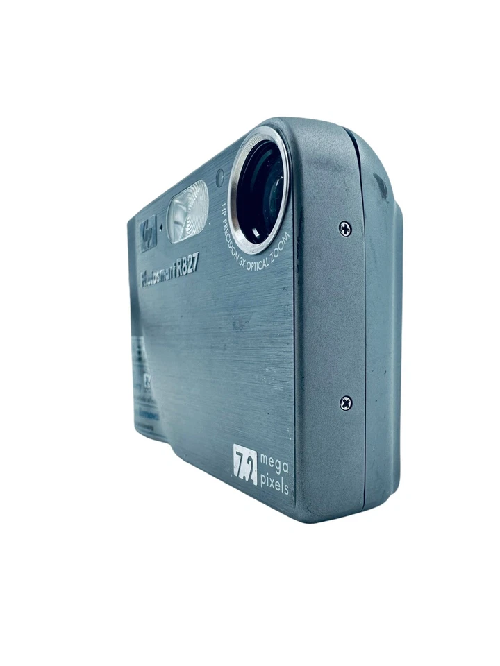 Cámara digital HP PhotoSmart R827 7,4 MP - plateada - pantalla LCD dañada 582 Foto 2 de 4