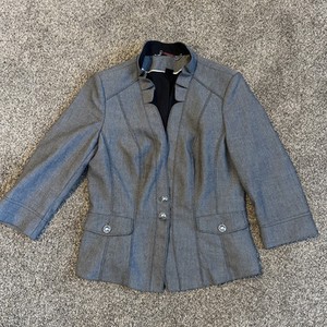 White House Black Market Size 6 3/4 Sleeve Blazer