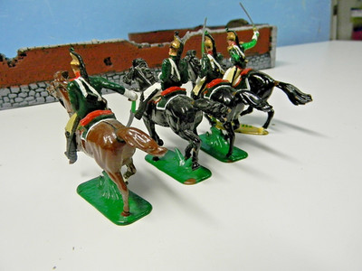 4 Italeri French Waterloo Cavalry figures  1/32nd Well Painted  (Dec .Listing)