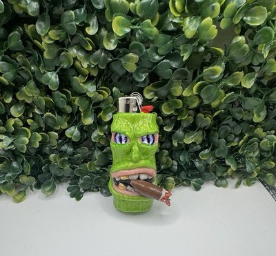 BIC LIGHTER SLEEVE/CASE/SMOKING ACCESSORY/UNIQUE POLYMER CLAY SKI MASK MAN GREEN