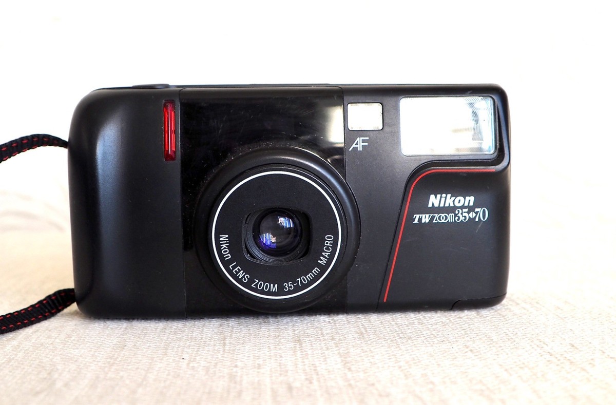 Nikon ニコン TW ZOOM 35-70 Quartz Date コンパクトフィルムカメラ