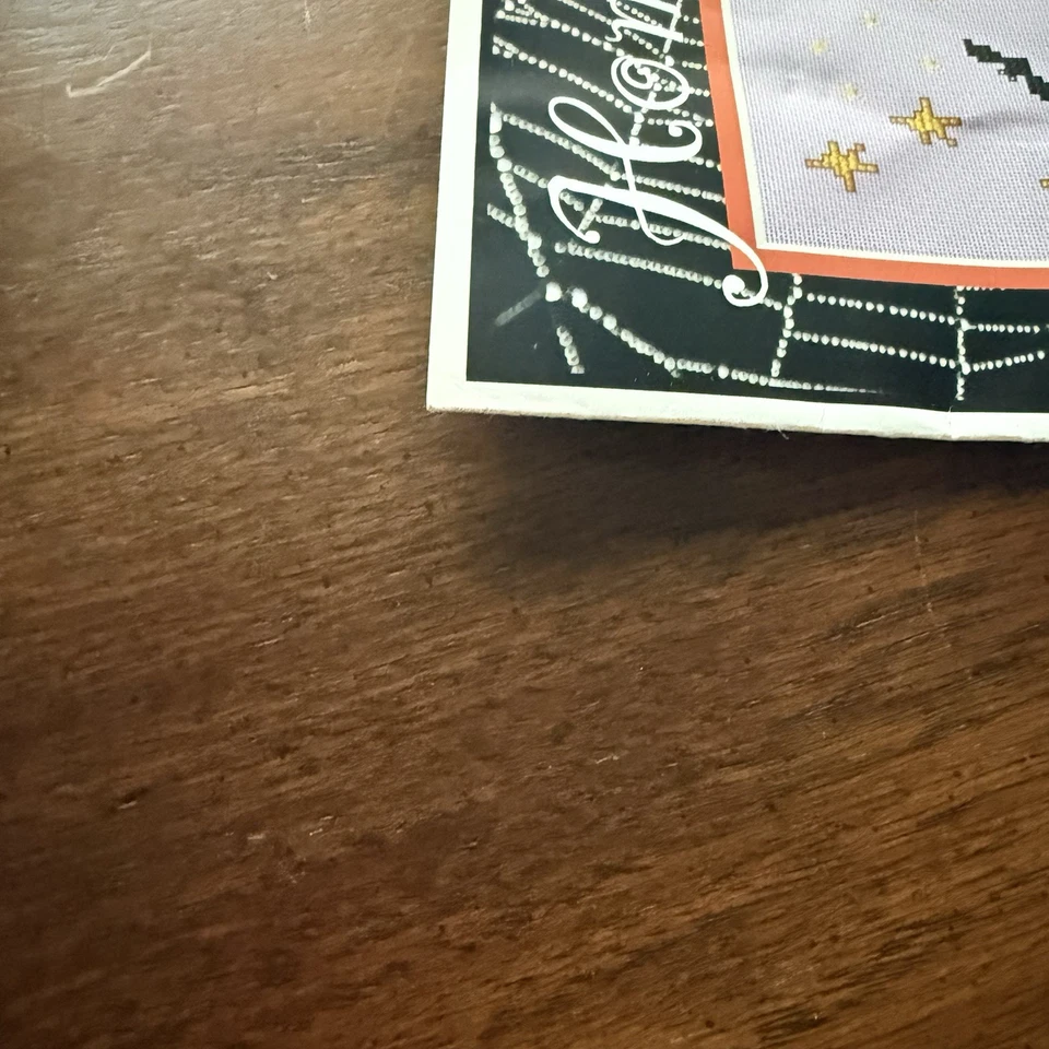 Homecoming by Sue Hillis Cross Stitch Pattern & 28 ct Cashel Linen 9x13 Lavender - Image 2 of 4