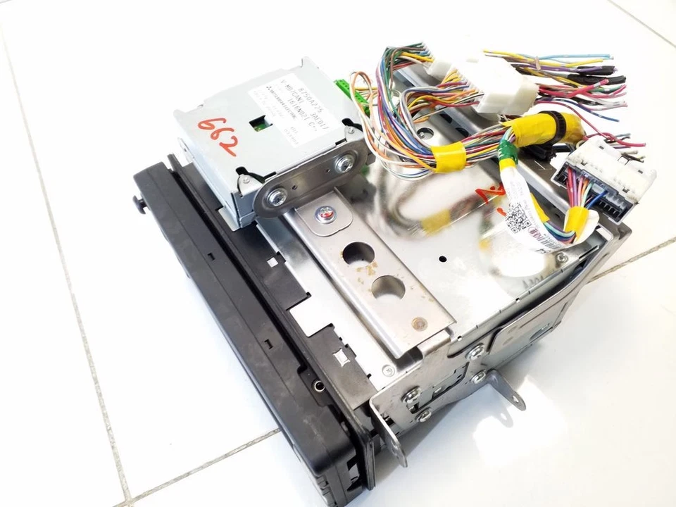 Mitsubishi ASX 2014 Radio / Reproductor de CD / Reproductor de DVD / Navegación BOS71662 Foto 4 de 4