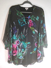 Avenue Black Floral Sheer 3/4 Sleeves V-Neck ...