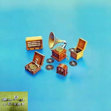 1/35 Scale Vintage Radios & Phonographs Resin Kit Accessories with Record