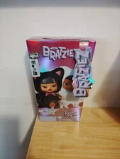 Bratz Bratziel Iconz Series Plush Keychain Blind Box Factory Sealed 