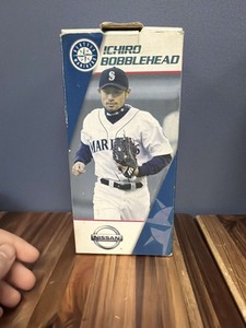 Seattle Mariners Ichiro Nissan Stadium Giveaway Bobblehead with Box