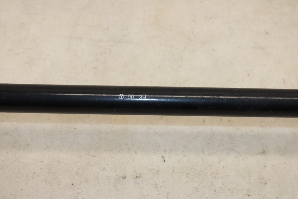 2007-2009 Pontiac Solstice GXP Front Stabilizer Sway Bar OEM NA46 - Image 4 of 4