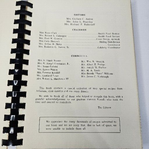 Atlanta's Pet Recipes Famous Friends Local Interest Cookbook - Picture 10 of 10