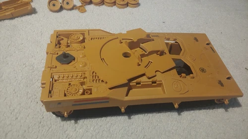 GI Joe Mauler 1985 ARAH part base turret cannon treads (unbroken tow hook) base