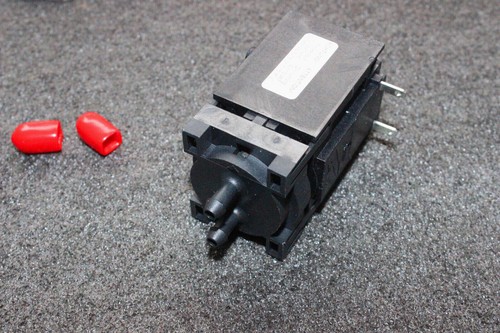 KAVO Estetica E50 / E70 / E80 Membranpumpe Dekaseptol Neu - Bild 5 von 5