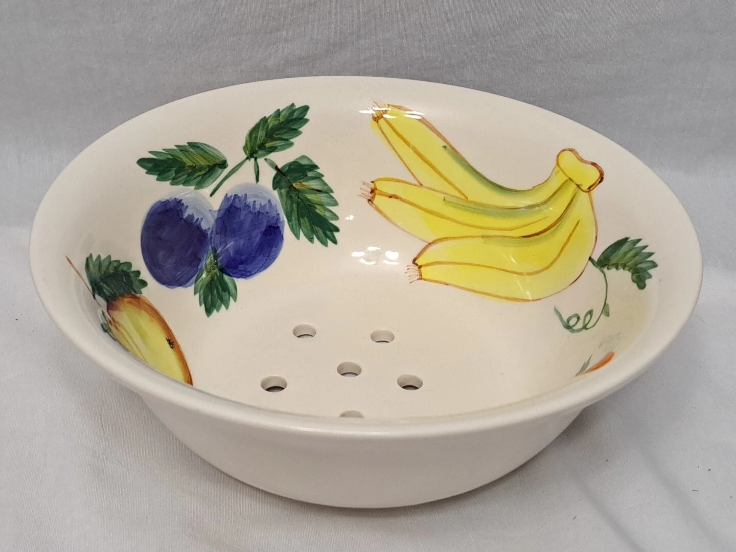 Vintage Hand Painted Stoneware Fruit Bowl Colander/Strainer 8.85" Pears Banana's